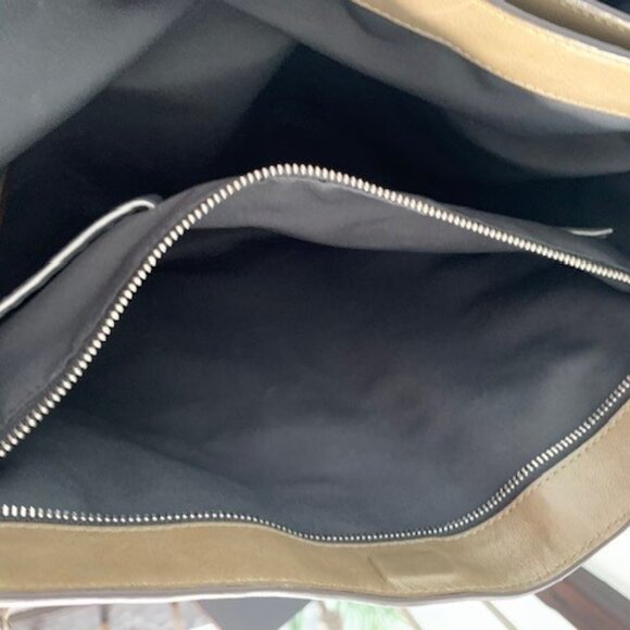 Coach Large Borough Bag - Picture 9 of 10